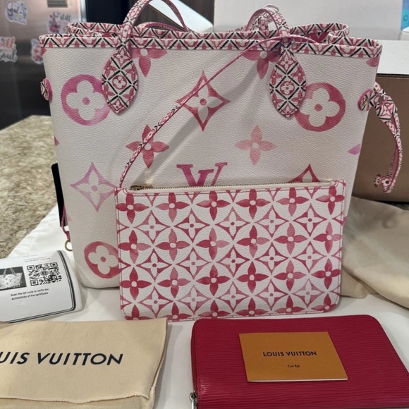 Like to be notified when I go live! - Picture 3 of 3